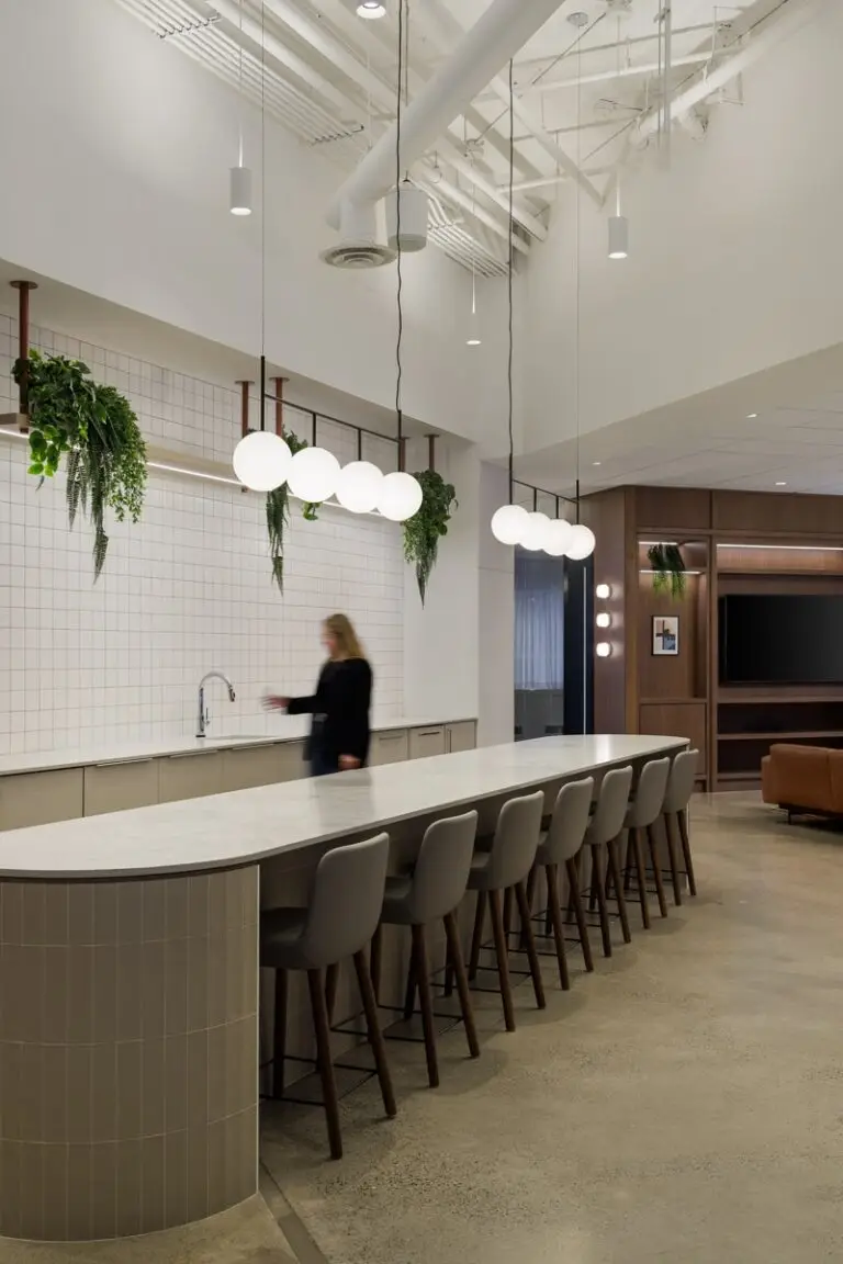 COI-The-Lounge-Web-Res-1