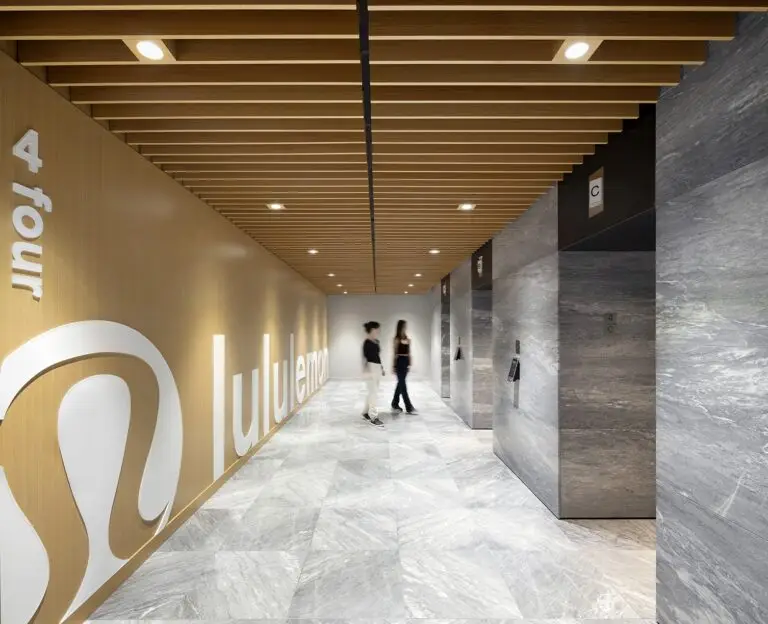 CWA_LululemonVan_0516-Pano