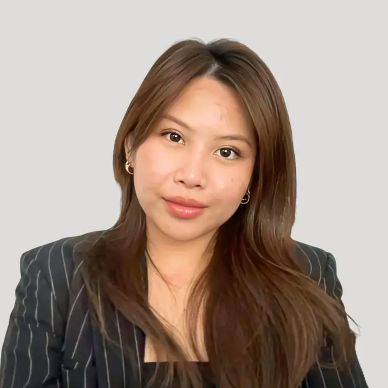 Helena Villaflor