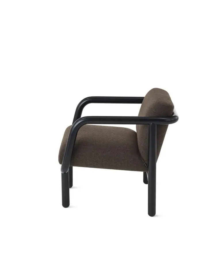 NOPRC_Geiger-Panno-di-Dolce-Umber_RAL9005_Side_HR