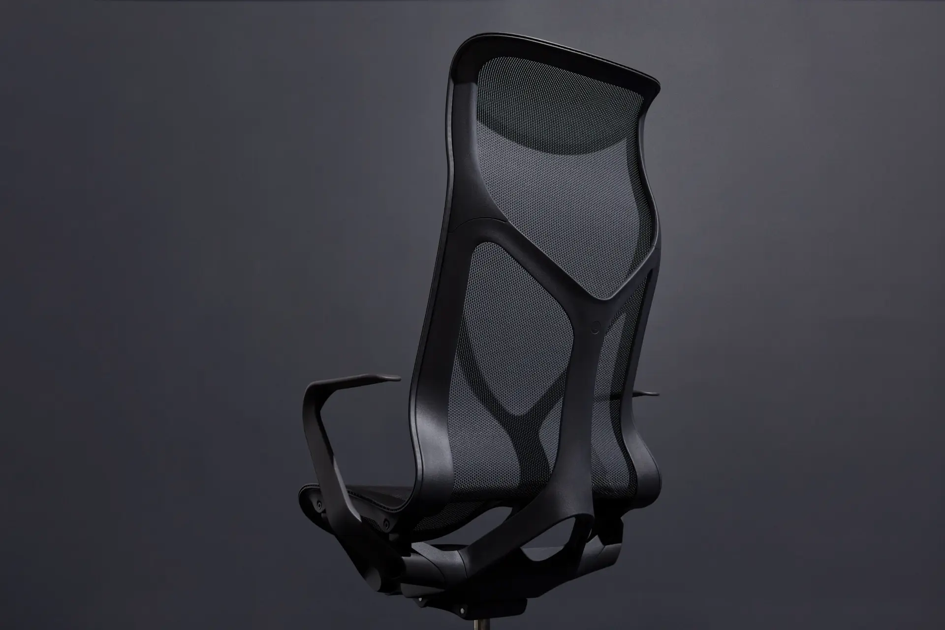 cosm_chair_carousel_04