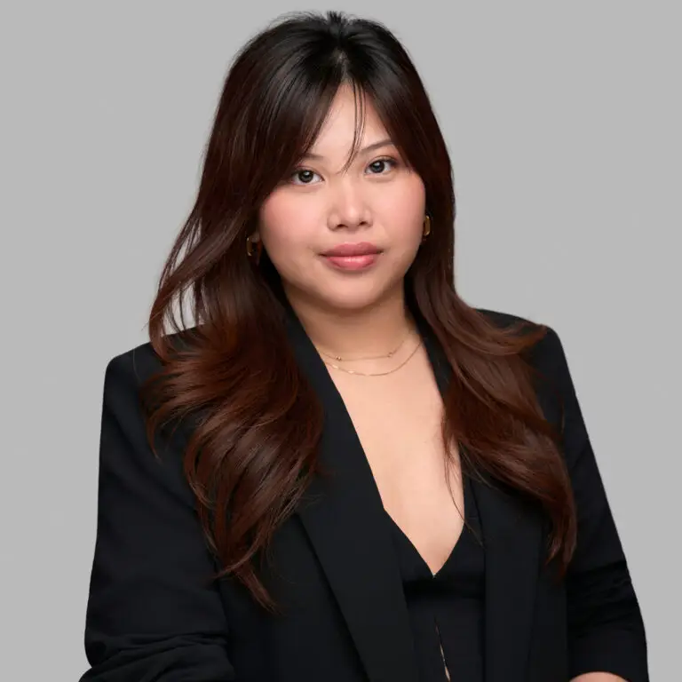 Helena Villaflor